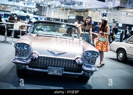 Essen, Germany. 5th Apr, 2017. dpatop - The models Franziska (L), Vivien and Maret stand adjacent to a Cadillac Eldorado Brougham from 1957 at the Techno Classica for 'Oldtimers' and 'Youngtimers' in Essen, Germany, 5 April 2017. The world trade fair will take place from the 5th to the 9th April. Photo: Marcel Kusch/dpa/Alamy Live News Stock Photo