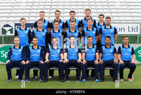 Derbyshire's (top row left-right) Tom Wood, Will Davis, Greg Cork, Rob Hemmings, Charlie Macdonell (middle row left-right) Tom Taylor, Luis Reece, Harvey Hosein, Tom Milnes, Matt Critchley, Ben Cotton, (bottom row left-right) Ben Slater, Alex Hughes, Tony Palladino, Billy Godleman, Wayne Madsen, Shiv Thakor, Daryn Smit during the media day at The County Cricket Ground, Derby. Stock Photo