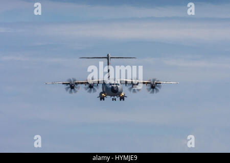 Airbus A400M Atlas on approach to land on July 19th 2010 at Farnborough, Hampshire, UK Stock Photo