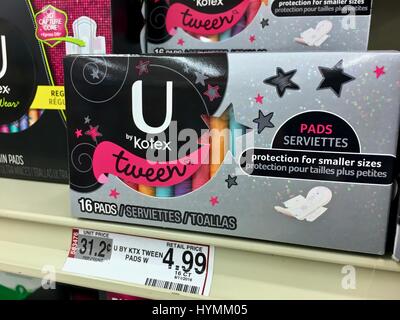 Kotex Pads Hi Res Stock Photography And Images Alamy