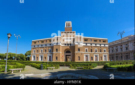 Casa Madre dei Mutilati e Invalidi di Guerra in Rome, Italy Stock Photo