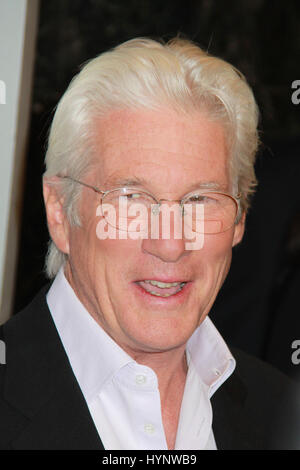 Los Angeles, USA. 05th Apr, 2017. Richard Gere 04/05/2017 The Los Angeles Premiere of 'Norman: The Moderate Rise and Tragic Fall of a New York Fixer' held at the Linwood Dunn Theater at The Pickford Center for Motion Picture Study in Los Angeles, CA Photo: Cronos/Hollywood News Stock Photo