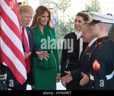 Washington, Us. 05th Apr, 2017. United States President Donald J. Trump and first lady Melania Trump welcome King Abdullah II and Queen Rania of Jordan to the White House in Washington, DC on Wednesday, April 5, 2017. Credit: Ron Sachs/CNP - NO WIRE SERVICE - Photo: Ron Sachs/Consolidated News Photos/Ron Sachs - CNP/dpa/Alamy Live News Stock Photo