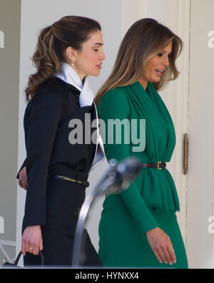 Washington, Us. 05th Apr, 2017. Queen Rania of Jordan, left, and first lady Melania Trump, right, walk along the Colonnade of the White House in Washington, DC on Wednesday, April 5, 2017. Credit: Ron Sachs/Pool via CNP - NO WIRE SERVICE - Photo: Ron Sachs/Consolidated News Photos/Ron Sachs - Pool via CNP/dpa/Alamy Live News Stock Photo