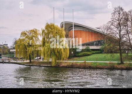 Berlin, Germany. 05th Apr, 2017. The exterior view of the 'House of World Cultures', on April 5, 2017. Photo: picture alliance/Robert Schlesinger | usage worldwide/dpa/Alamy Live News Stock Photo