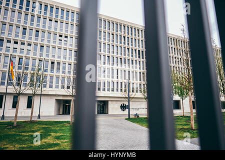 Berlin, Germany. 05th Apr, 2017. BMI Federal Ministry of the Interior in Berlin, on April 5, 2017. Photo: picture alliance/Robert Schlesinger | usage worldwide/dpa/Alamy Live News Stock Photo