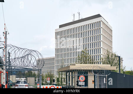 Berlin, Germany. 05th Apr, 2017. BMI Federal Ministry of the Interior in Berlin, on April 5, 2017. Photo: picture alliance/Robert Schlesinger | usage worldwide/dpa/Alamy Live News Stock Photo