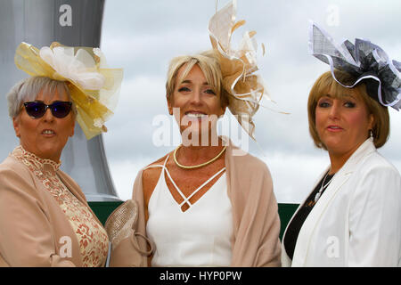 Liverpool, Merseyside, UK. 6th Apr, 2017. Opening Day fashions at the Aintree Grand National Festival. In light of previous years, when attendee's outfits have got attention for all wrong reasons, officials at the Grand National urged this year's racegoers to 'smarten up' to make the event more 'aspirational'. Credit; MediaWorldImages/AlamyLiveNews Stock Photo