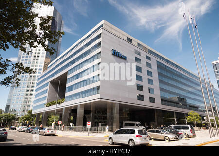 Buenos Aires, Argentina. 6th Apr, 2017. Apr 6, 2017 - Buenos Aires, Argentina - Hotel Hilton, where the 2017 World Economic Forum on Latin America 2017 is taking place Credit: Maximiliano Javier Ramos/ZUMA Wire/Alamy Live News Stock Photo