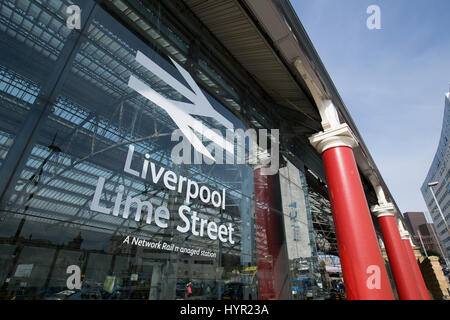 Liverpool Lime Street Railway Station, Liverpool, UK Stock Photo