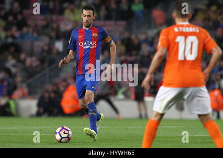Barcelona, Spain. 26th April, 2017. La Liga , game 34. Picture show Sergio Busquets in action during game between FC Barcelona against Osasuna at Camp Nou01.12.2016 Barcelona. Credit: Gtres Información más Comuniación on line,S.L./Alamy Live News Stock Photo