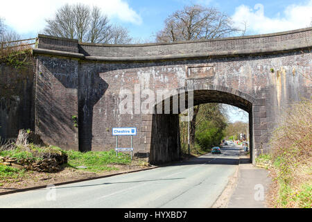 The Red Bull aqueduct at Church Lawton Cheshire carries the Trent and Mersey canal over the A50 main road Stock Photo