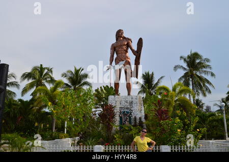 Monument of Lapu Lapu, the pre-colonial chief of Mactan at the Mactan shrine in the island of Mactan, Lapu-Lapu Cebu, Philippines, in South East Asia. Stock Photo