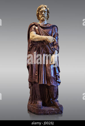 Statue of a Captive Barbarian - 2nd century Ad Roman sculpture made in Porphyry. Inv No. MR 331 or Ma 1385, Louvre Museum, Paris. Stock Photo