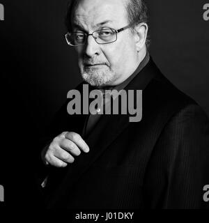 Portrait of (Ahmed) Salman Rushdie (thanks to Hotel Park Hyatt Paris-Vendome) 11/09/2016 ©Philippe MATSAS/Opale Stock Photo