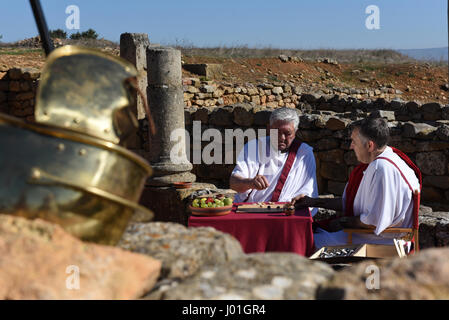 Garray, Spain. 08th Apr, 2017. Men wearing a costume of ancient times during a representation in the ancient Celtiberian settlement of Numantia, famous for its role in the Celtiberian War, in Soria, north of Spain, Credit: Jorge Sanz/Pacific Press/Alamy Live News Stock Photo