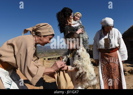 Garray, Spain. 08th Apr, 2017. Women wearing a costume of ancient times during a representation in the ancient Celtiberian settlement of Numantia, famous for its role in the Celtiberian War, in Soria. Credit: Jorge Sanz/Pacific Press/Alamy Live News Stock Photo