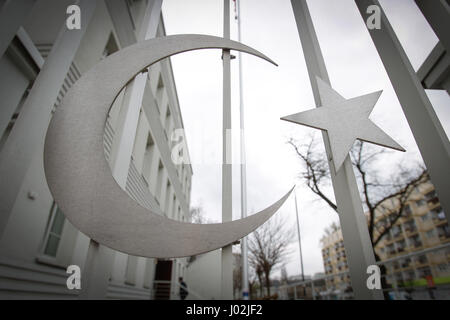 Bydgoszcz, Poland. 09th Apr, 2017. The Turkish embassy in Warsaw, Poland is seen on 9 April, 2017. A week ahead of the referendum in Turkey people are allowed to place their votes in a constitutional referendum which may result a vast expansion of the executive powers of current president Recep Erdogan. Credit: Jaap Arriens/Alamy Live News Stock Photo