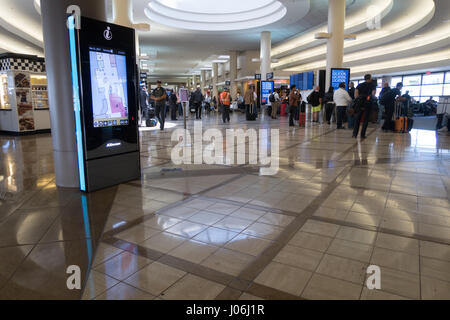 Los Angeles California,International Airport,LAX,gate,terminal,DFS,Duty Free,shopping  shopper shoppers shop shops market markets marketplace buying se Stock  Photo - Alamy