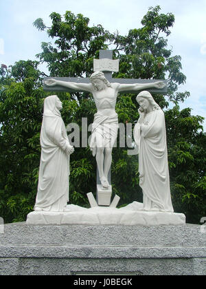 Statue: Twelfth Station, Jesus dies on the cross. Basilica of Our Lady of Graces, Begum's Church, Sardhana (Copyright © by Saji Maramon) Stock Photo