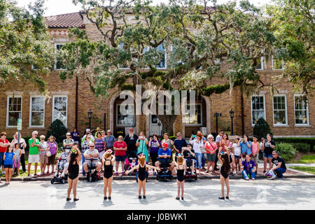 Lake Wales Florida,historic downtown,Polk State College,JD Alexander Center,street festival,Lake Wales Mardi Gras,annual community Studio 6,dance scho Stock Photo