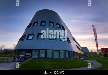 Sunset at the Sir Colin Campbell Building on the Jubilee Campus of Nottingham University Nottinghamshire England UK Stock Photo