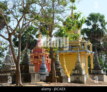 Wat Hanchey temple complex, Kampong Cham, Cambodia Stock Photo