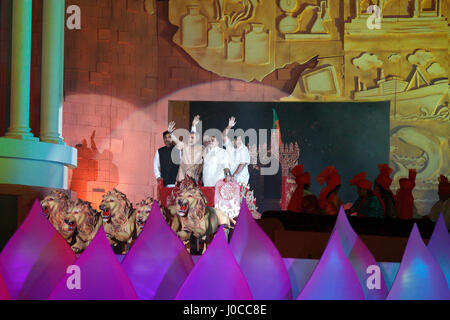 Bjp leaders and members on stage, mumbai, maharashtra, india Stock Photo