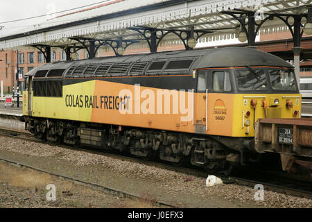 Colas Rail Freight Class 56 diesel loco no. 56087 at York station, UK with Engineers' train. Stock Photo