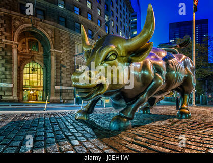 USA, New York, Manhattan, The Charging Bull sculpture near Wall Street Stock Exchange. Stock Photo