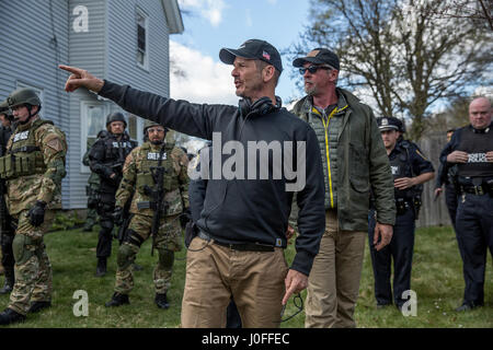 RELEASE DATE: January 13, 2017 TITLE: Patriots Day STUDIO: Lionsgate DIRECTOR: Peter Berg PLOT: The story of the 2013 Boston Marathon bombing and the aftermath, which includes the city-wide manhunt to find the terrorists responsible STARRING: Peter Berg on set. (Credit Image: © Lionsgate/Entertainment Pictures) Stock Photo