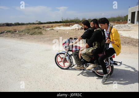 The  Free Syrian Army, the main armed rebel group fighting President Bashar al-Assad’s government. Azaz a stegic town roughly 30 kilometres north-nort Stock Photo