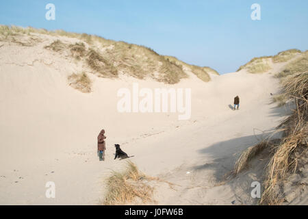 Sand, dunes,sand dunes, at, Ynyslas,Ynslas,ynyslas sand dunes,beach,empty,popular,coast,coastline,for,wading,birds,and,hikers,Ceredigion,Mid,Wales,U.K. Stock Photo