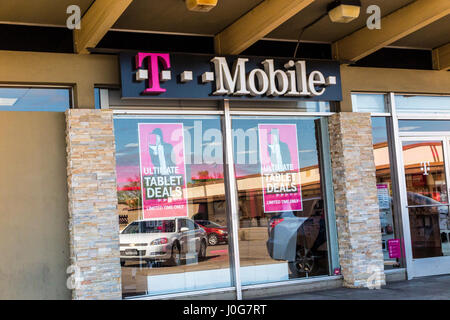 A T-mobile store in Modesto California Stock Photo