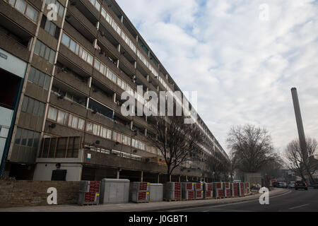 London, UK. 23rd January, 2017. The Aylesbury Estate, a large housing estate in Walworth in south London. Stock Photo