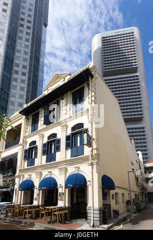 Harry's bar, Boat Quay, SIngapore Stock Photo