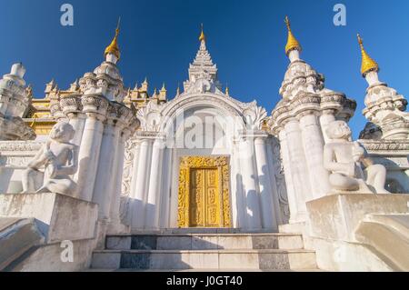 Atumashi Kyaung Monastery Maha Atulawaiyan Kyaungdawgyi is a Buddhist monastery located near Shwenandaw Monastery in Mandalay, Mianma. Stock Photo