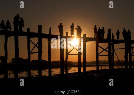 Ubein, World longest wooden bridge at sunset Mandalay, Myanmar Stock Photo