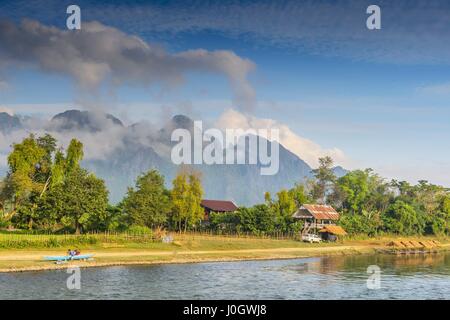 Mountain view along the Nam Song River in Vang Vieng, Laos. Stock Photo