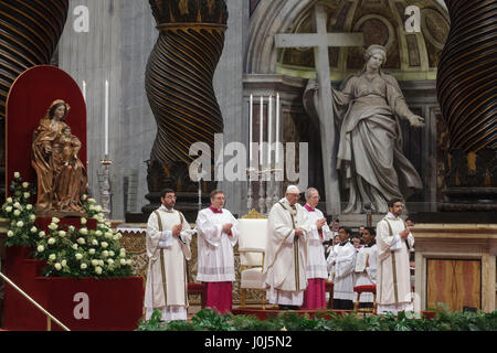 Pope Francis leads the Chrism Mass for Holy Thursday (Maundy Thursday) which marks the start of Easter celebrations in St. Peter's Basilica in Vatican City, Vatican. The Chrism Mass is the traditional liturgy, during the course of which the oils to be used in the sacraments of initiation, Holy Orders and healing throughout the coming year are blessed. (Photo by Giuseppe Ciccia / Pacific Press) Stock Photo