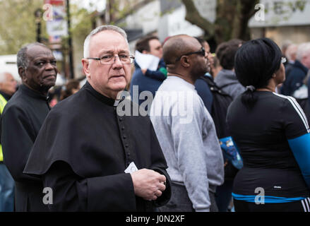 Brentwood, Essex, 14th April 2017; Clergy at the Good Friday Walk of Witness service, Brentwood, High Street Credit: Ian Davidson/Alamy Live News Stock Photo