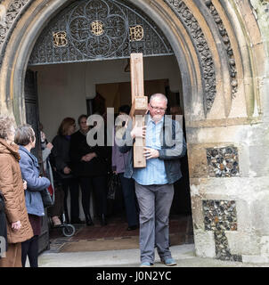 Brentwood, Essex, 14th April 2017; Good Friday Walk of Witness, St Thoas' Church Brentwood Credit: Ian Davidson/Alamy Live News Stock Photo