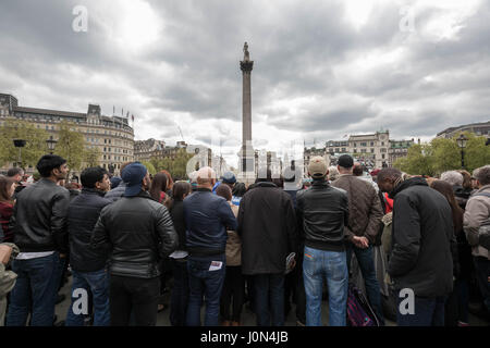 London, UK. 14th April, 2017. Crowds watch the open-air performance of 'The Passion of Jesus' by the Wintershall Players on Easter Good Friday in Trafalgar Square. © Guy Corbishley/Alamy Live News Stock Photo