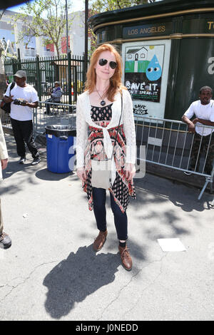 Los Angeles, CA, USA. 14th Apr, 2017. 14 April 2017 - Los Angeles, California - Alicia Witt. Los Angeles Mission's Easter Celebration For The Homeless. Photo Credit: AdMedia Credit: AdMedia/ZUMA Wire/Alamy Live News Stock Photo