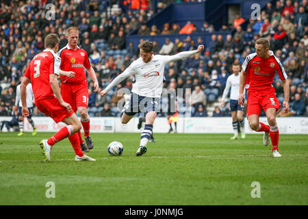 Joe Garner right footed shot from outside the box to the bottom left corner during the Sky Bet League 1 match between Preston North End and Crewe Alex Stock Photo
