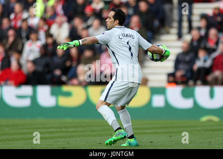 Manchester City goalkeeper Claudio Bravo Stock Photo