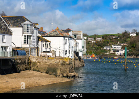 The Old Quay House Hotel and other riverfront properties in the historic port of Fowey, Cornwall, England Stock Photo