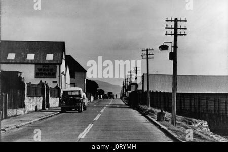 Apr. 04, 1982 - The British and Argentinians are still in conflict over the Falkland Islands. Each country is set in their own wishes, which are often contradictory. In this picture, you can see that cars travel down the right side of the road, instead of the left as the (Credit Image: © Keystone Press Agency/Keystone USA via ZUMAPRESS.com) Stock Photo