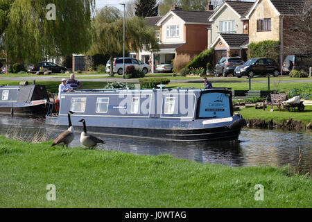 narrowboat on the river soar at barrow upon soar leicestershire Stock Photo