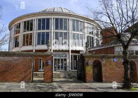 Braintree Public Library, Fairfield Road, Braintree, Essex Stock Photo